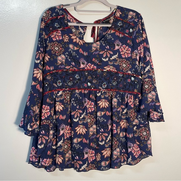Cute floral New Directions top in petite large - Picture 1 of 8